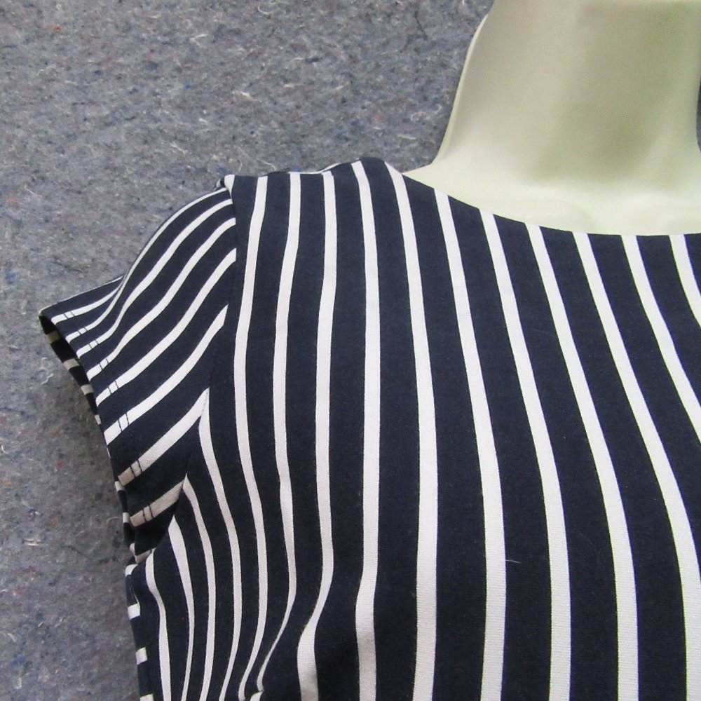 Casual Banana Republic Dress - Picture 5 of 12